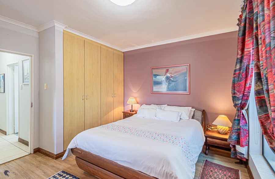 4 Bedroom Property for Sale in Calypso Beach Western Cape